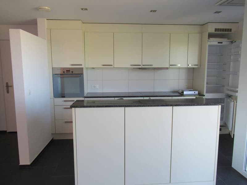 Moderne 4.5-Zimmer-Wohnung mit grosszügigem Balkon in Kreuzlingen (2)