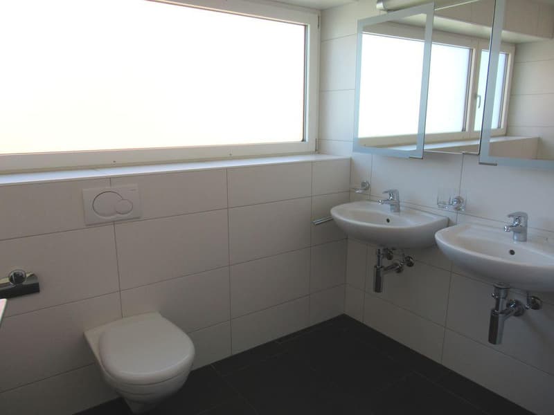 Moderne 4.5-Zimmer-Wohnung mit grosszügigem Balkon in Kreuzlingen (5)