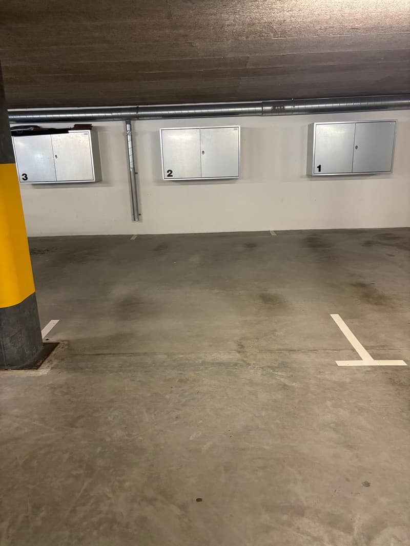 Place de stationnement à louer à Frauenfeld près de la gare (7)