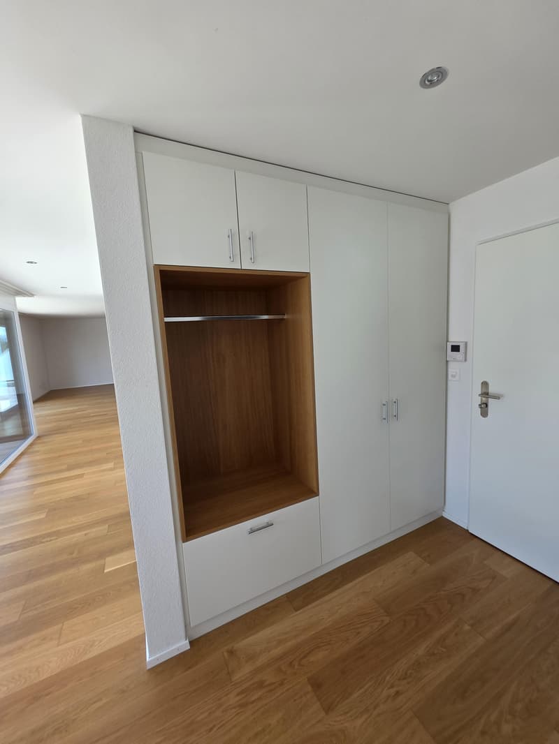Modern 2.5-room attic apartment in a central location in Amriswil (10)