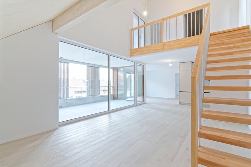 Attraktive 4.5-Zimmer-Dachgeschosswohnung mit zwei Loggien (6)