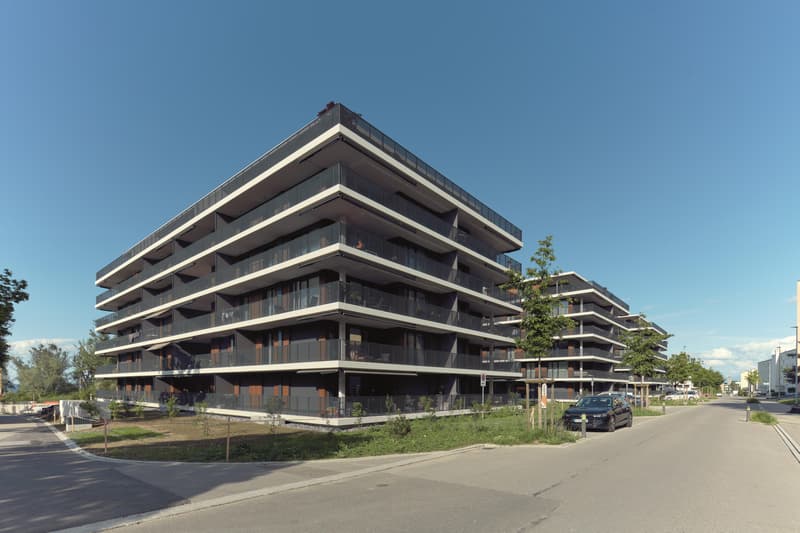 Moderne 4.5-Zimmer-Wohnung mit grossem Balkon und schöner Aussicht (13)