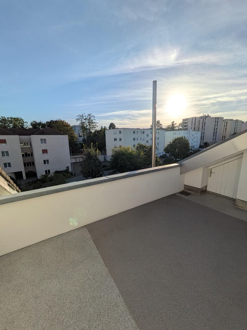 Wunderbare 4.5 Familienwohnung mit Cheminée & Seenähe (11)