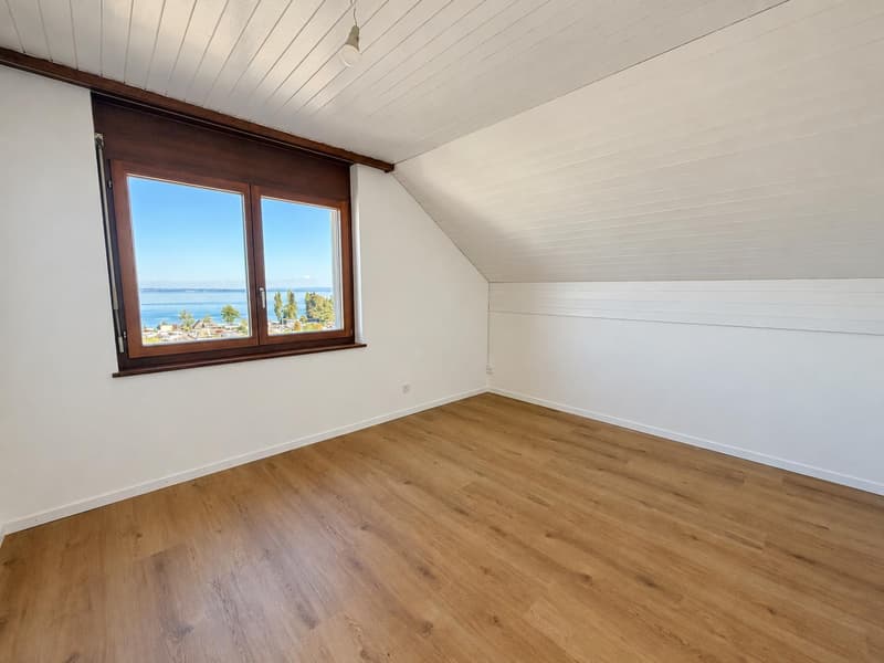 Wohnen mit Weitsicht grosszügige 4½-Zimmerwohnung mit Seesicht in Uttwil (10)
