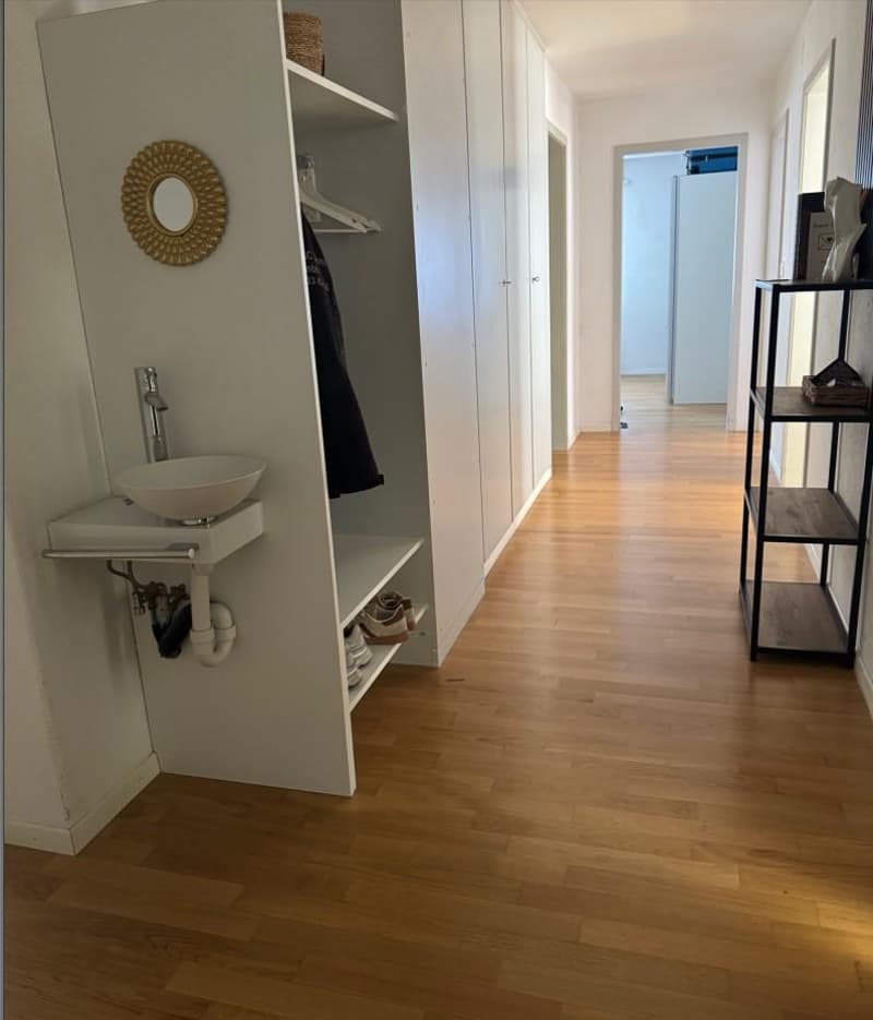 4-Zimmer-Wohnung in Uzwil befristet zu vermieten (2)