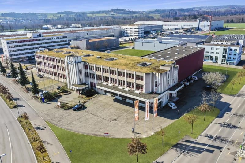Attraktive Büro- und Gewerbefläche mit integrierter Gastroküche an zentralem Standort in Weinfelden (7)