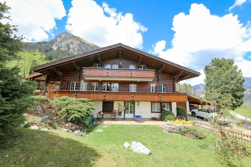 Residential holiday chalet with two separate apartments and building land plot (4)