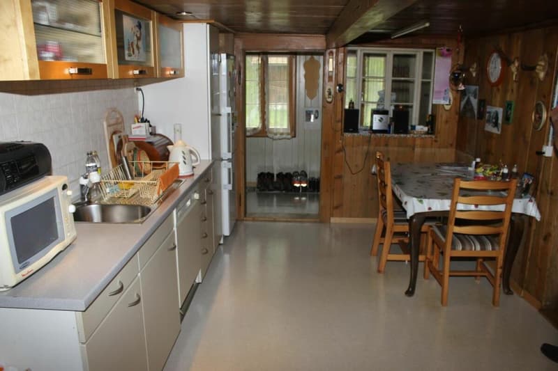 Casa a 2 famiglie con laboratorio e parcelle di terreno edificabile (4)