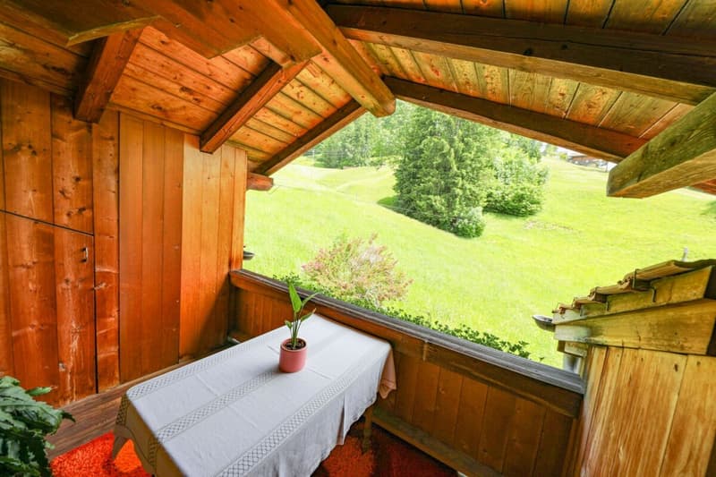 Chalet confortable dans un emplacement ensoleillé avec garage et belle vue (7)