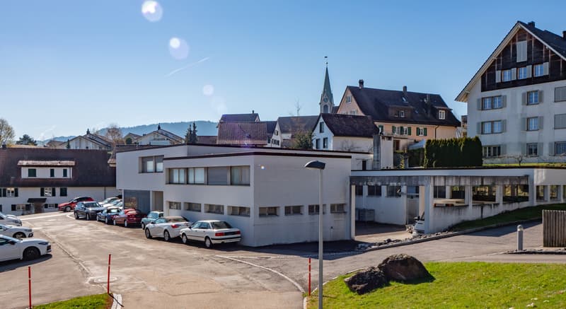 Zentrale Liegenschaft mit Potenzial. (6)