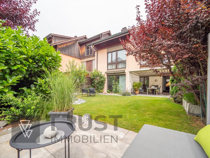Familienfreundliches Reihenhaus mit Garten (1)