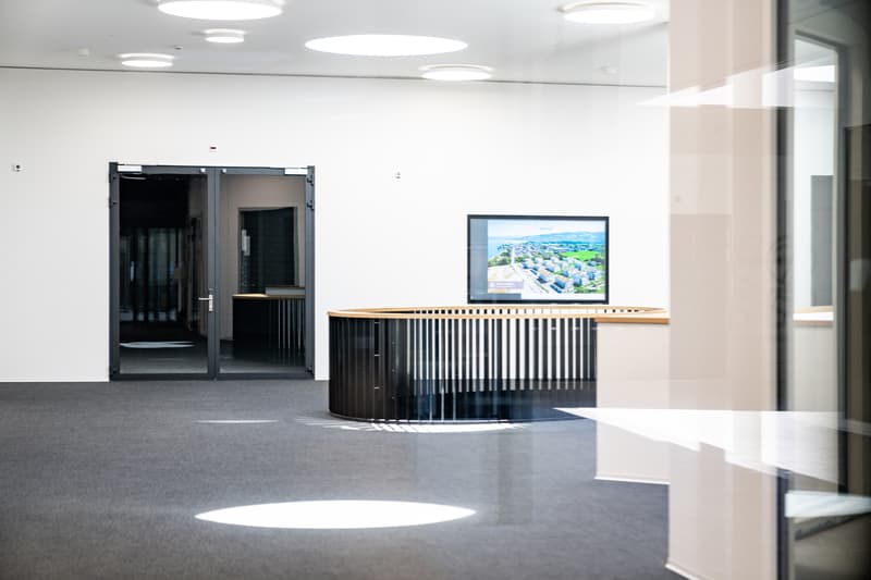 Spazi commerciali per usi medici nel Neudorf-Center (7)
