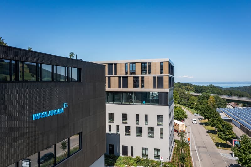Spazi commerciali per usi medici nel Neudorf-Center (4)