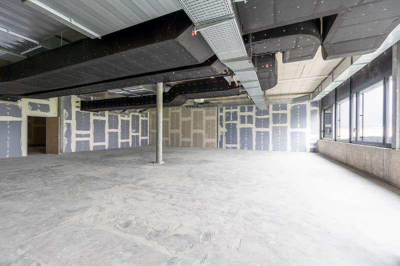 Spazi commerciali per usi medici nel Neudorf-Center (11)
