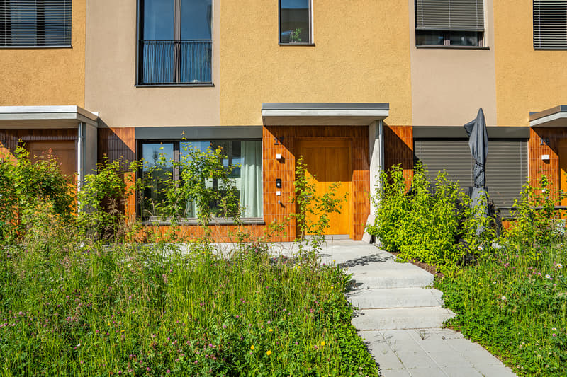 Familienfreundliches Haus mit exklusiver Gartenfläche (12)