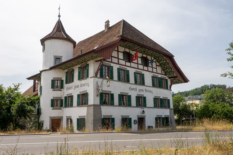 Geborgenheit trifft Moderne - moderne 4.5-Zimmerwohnung (13)