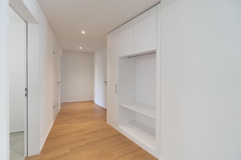 Special - 1 room free! (5)