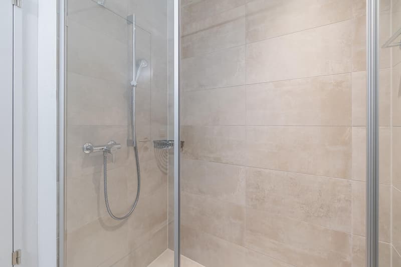 Special - 1 room free! (10)