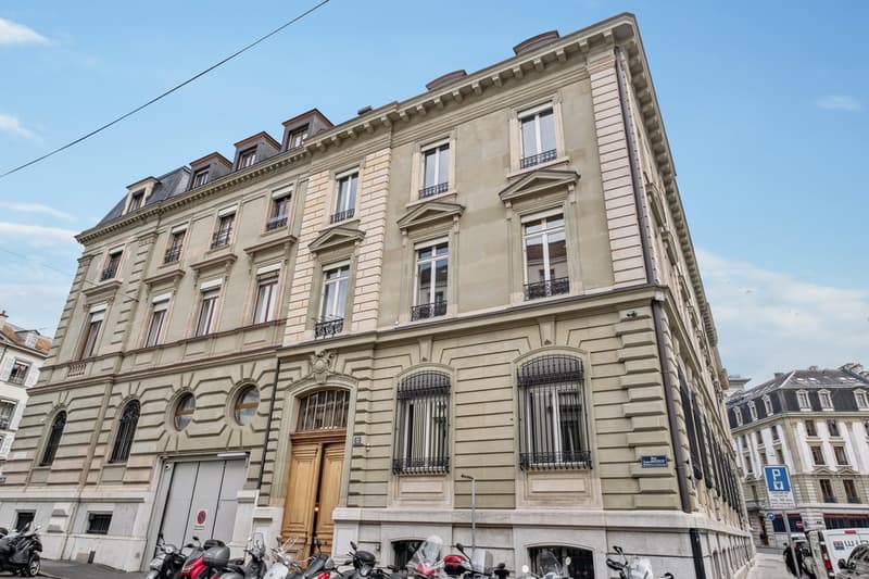 Rue Jean-Petitot 12_(02)