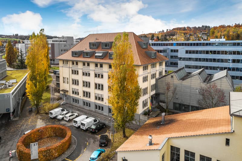 6515_Aussenansicht_2.jpg