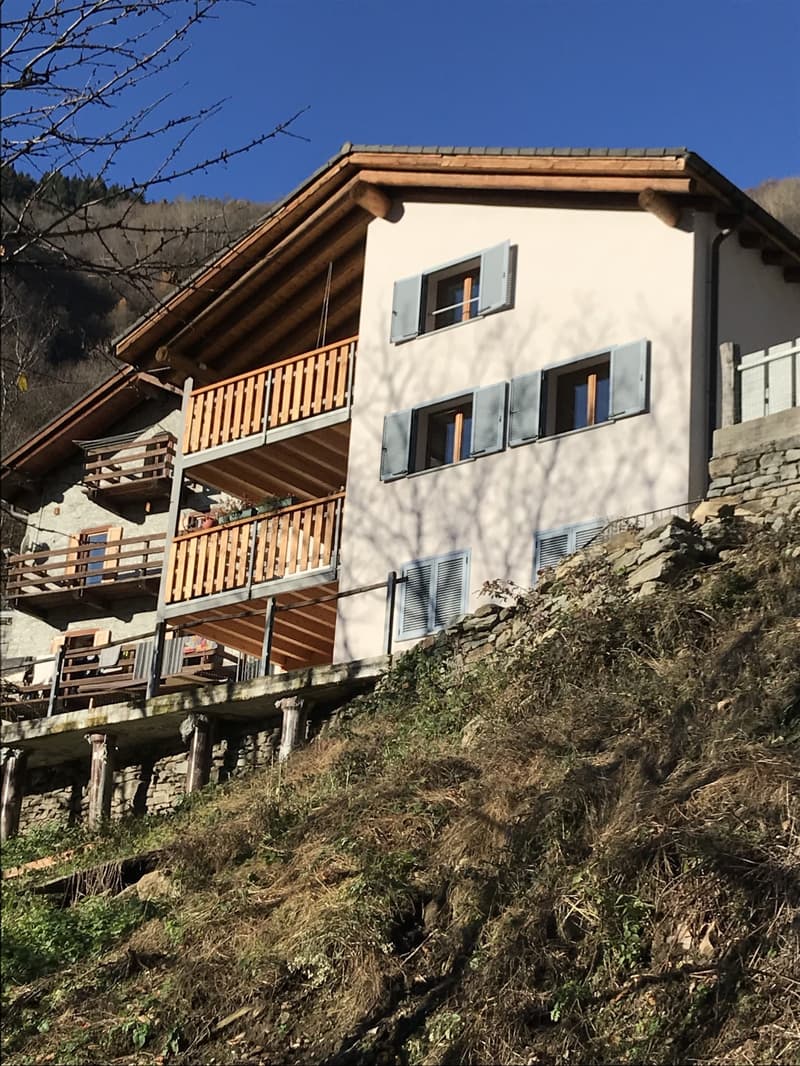 Casa in montagna valle Calanca (1)