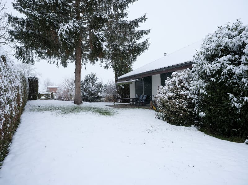 Einfamilienhaus mit Garten an traumhafter Lage in Witterswil (1)