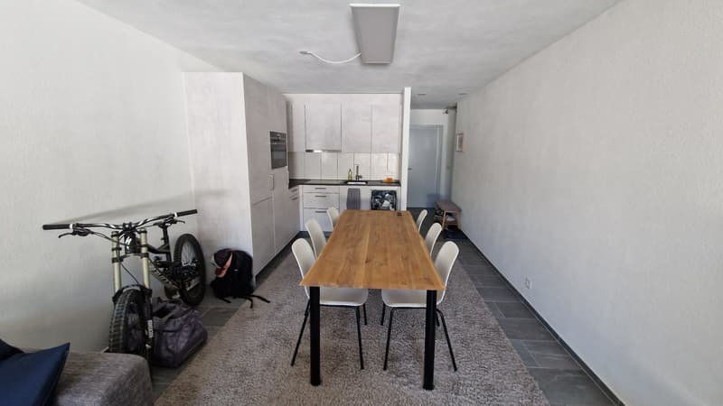 Moderne möblierte Wohnung in Laax (1)