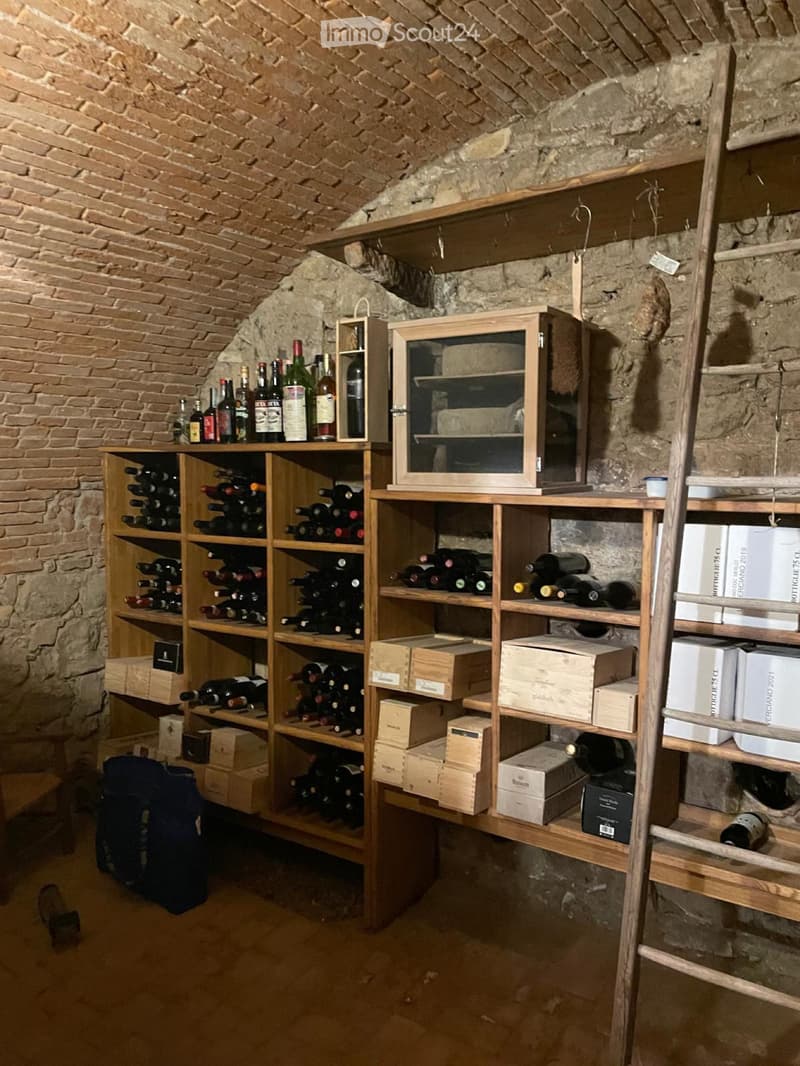 Wine Cellar (4)