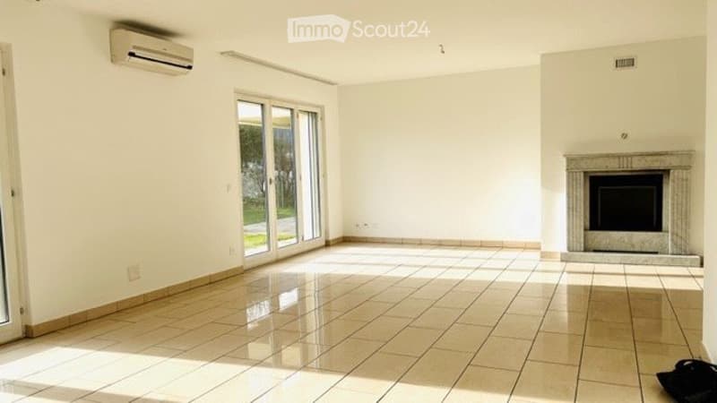 Splendid apartment with garden (5)