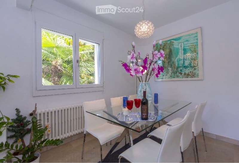 Rent of a fabulous apartment in a design villa (4)