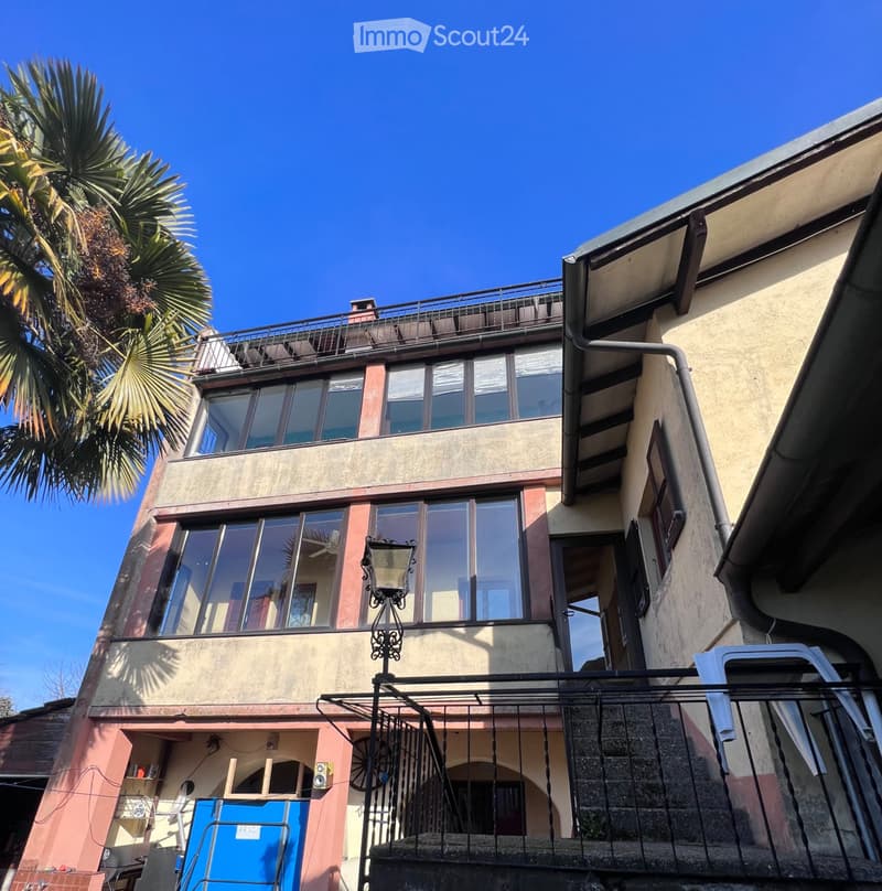 Casa plurifamiliare nel nucleo di Vezia (5)
