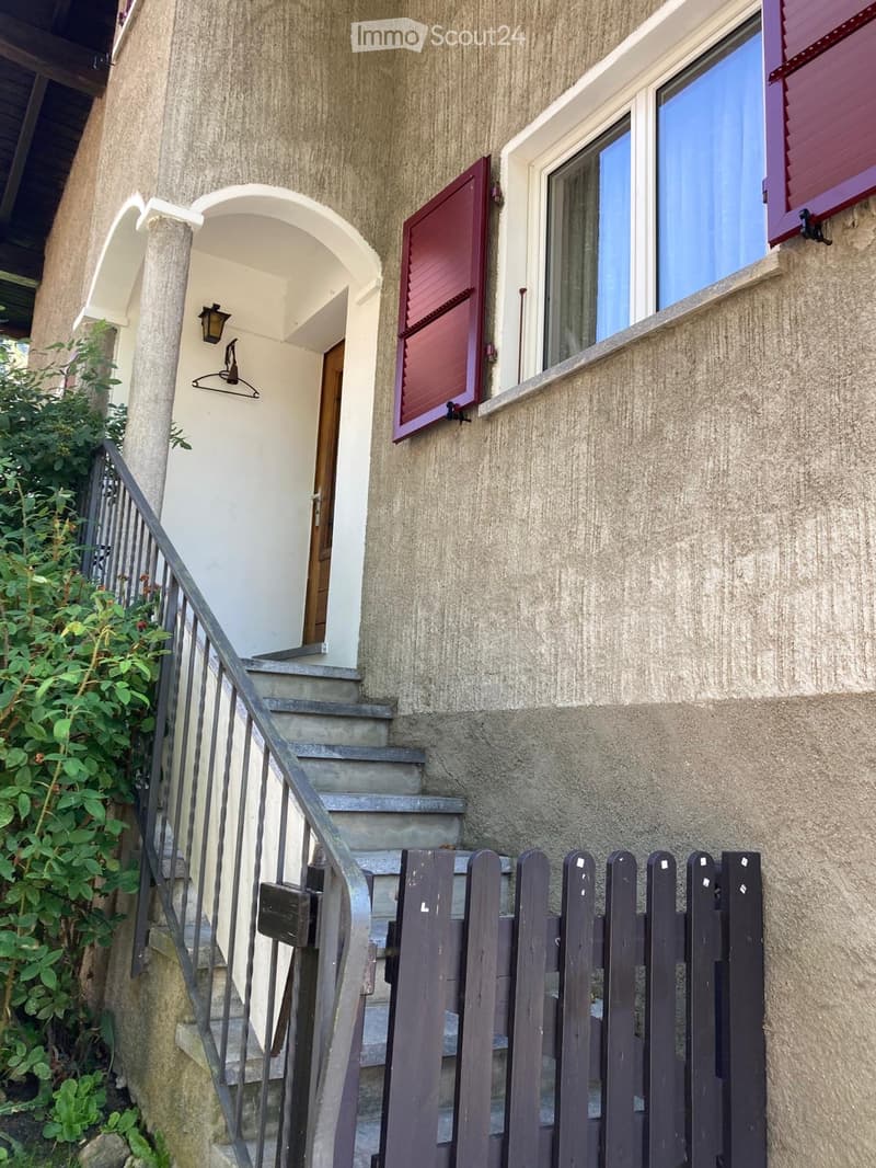 Maison à vendre à Ghirone (3)
