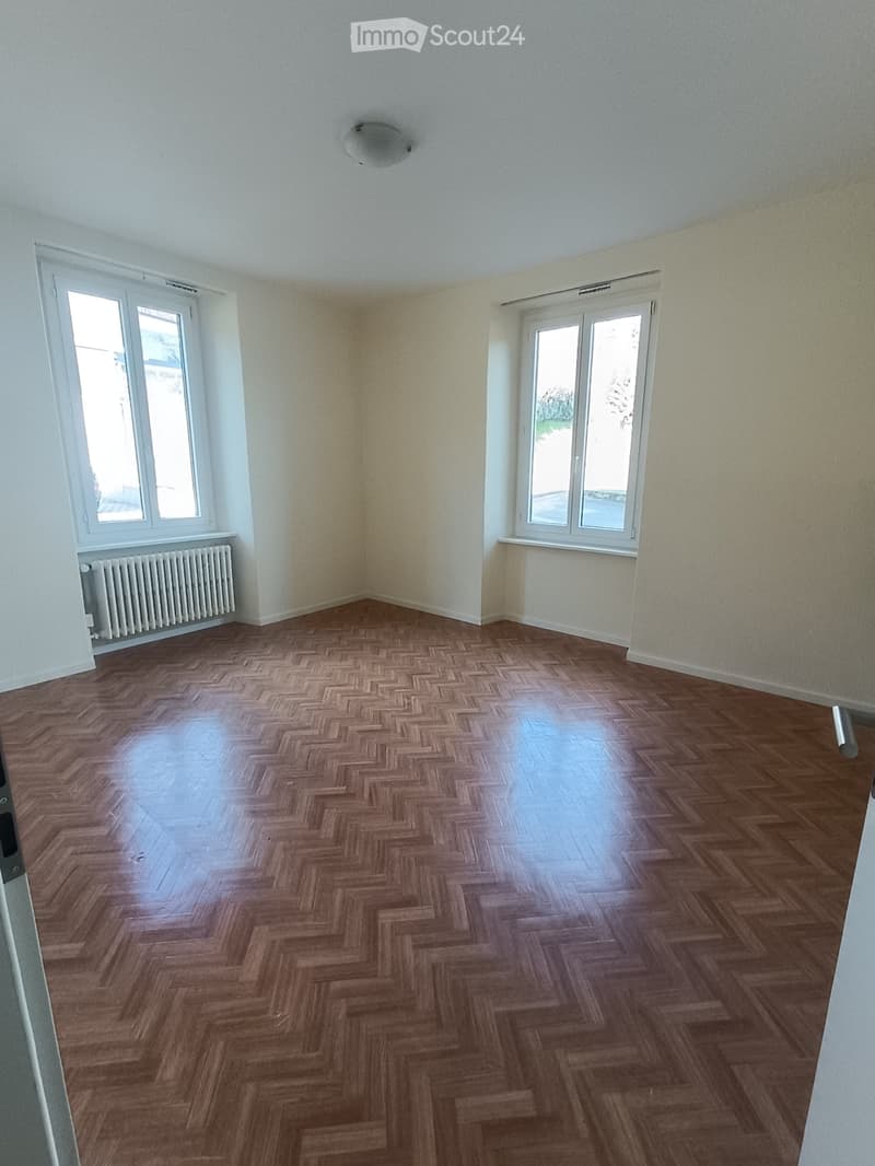 Location 4 pièces à Fornasette 1500 tt compris (3)