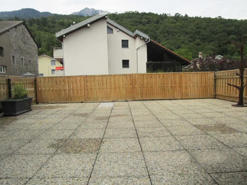 Collombey, 2.5 rooms with terrace (5)