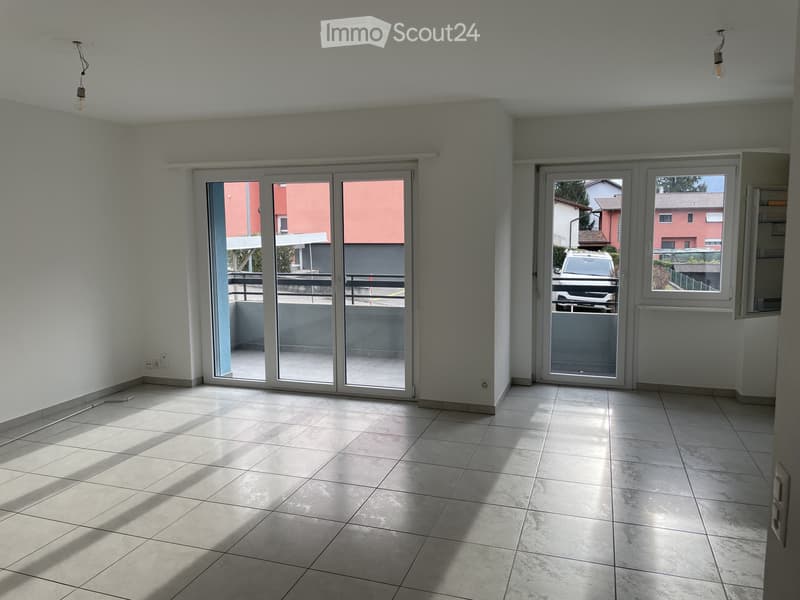 Rent Arbedo 4.5-room apartment (2)