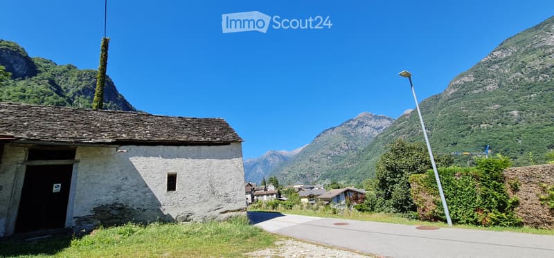 ValleMaggia, Aurigeno VENDESI STABILE Da Ristrutturare (2)