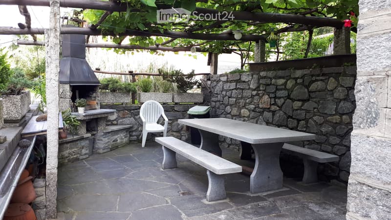casa bifamigliare con 2 appartamenti + cantine (circa 1000m3 (4)