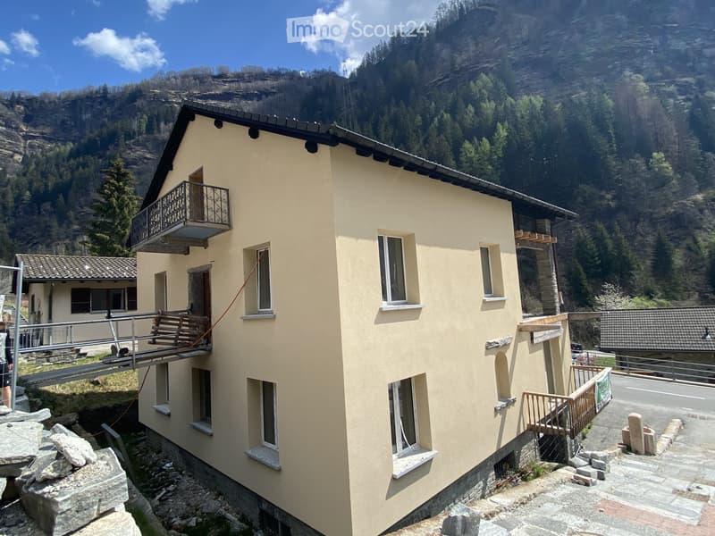 Casa in fase di ristrutturazione (3)