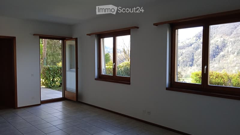 Stupendo appartamento di 2 locali a Purasca (5)
