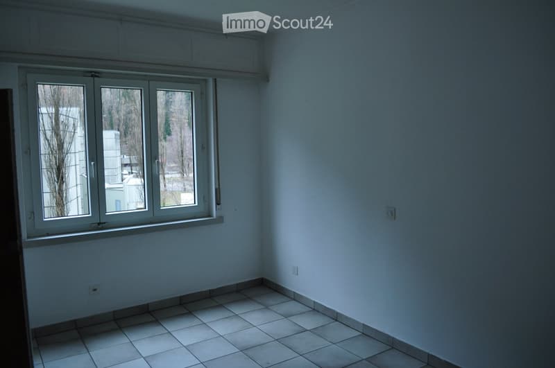Affittasi appartamento di 4,5 locali + lavanderia + giardino (4)