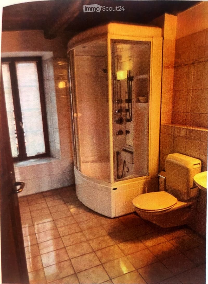 Maison indépendante 9.5 (3)