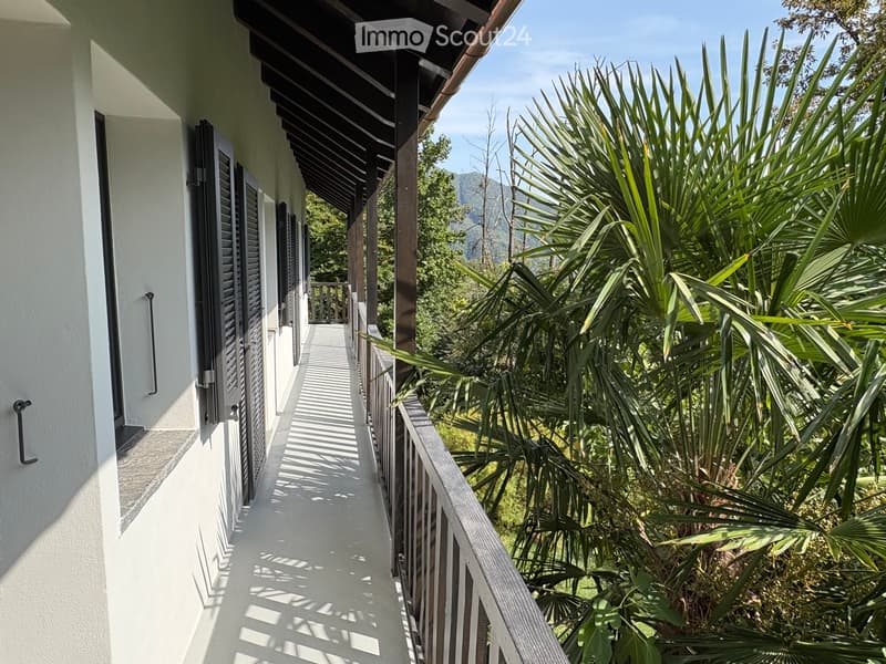 Appartement rénové avec vue sur la vallée (2)