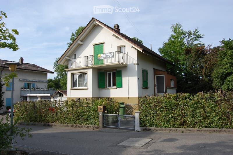 Einfamilienhaus mit viel Platz, Garten, Garage, Gartenhaus (1)