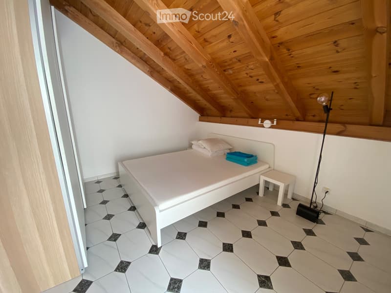 Furnished apartment in Malix 2-room attic apartment with balcony (2)