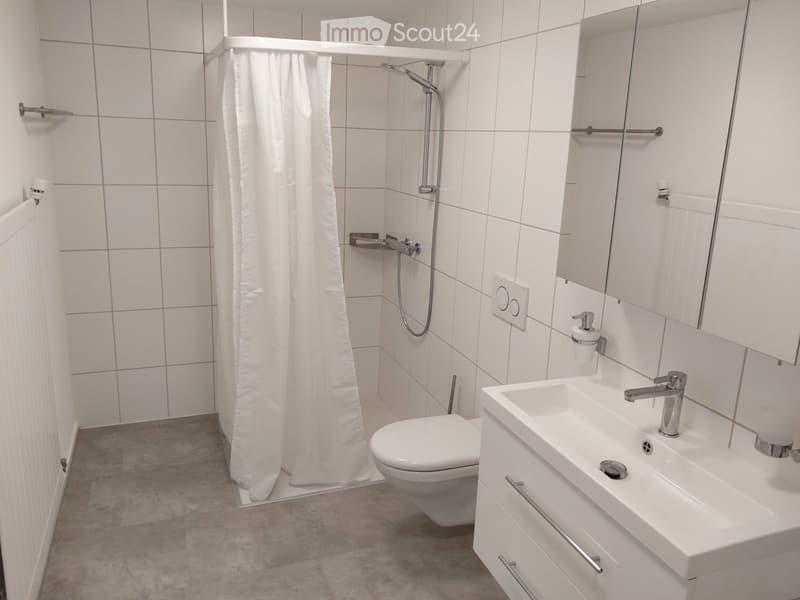 Appartement moderne de 4,5 pièces à Oberdorf Gontenschwil (2)