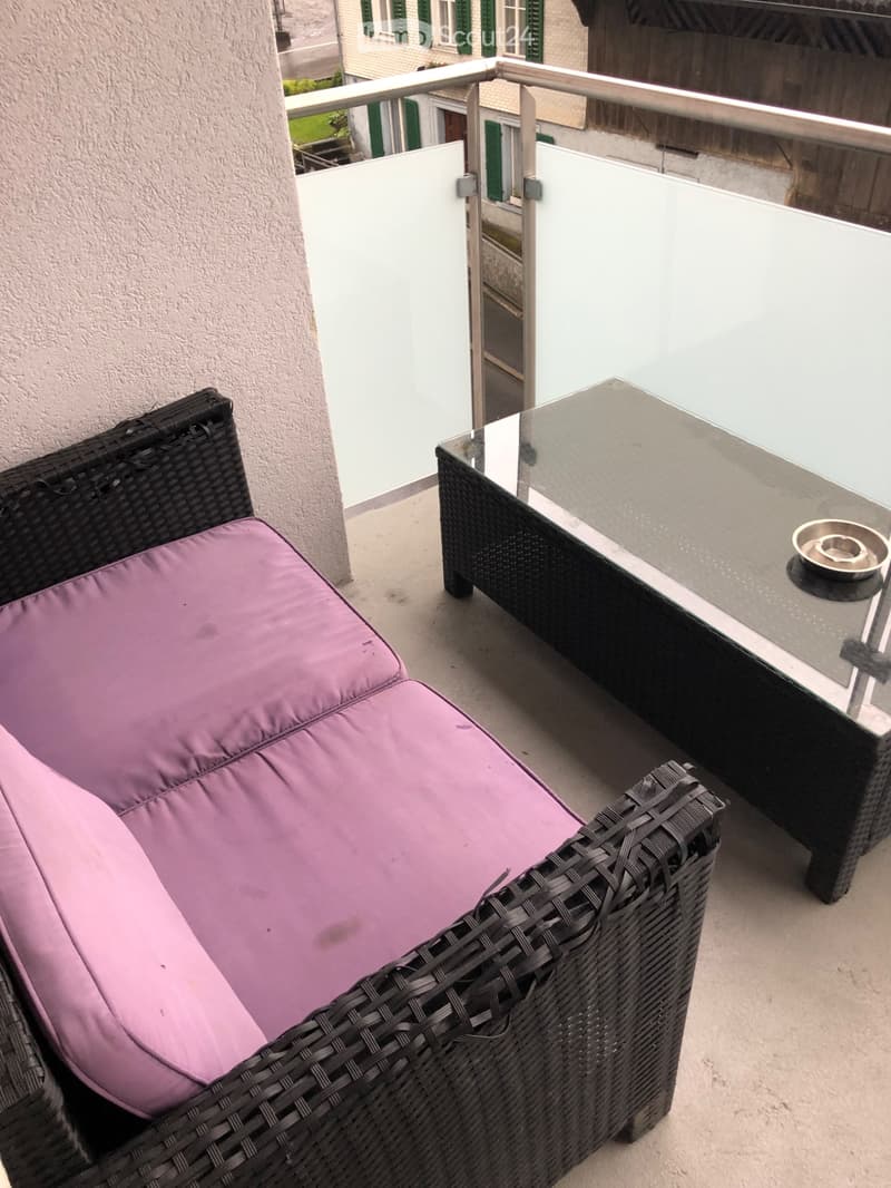 Camera in appartamento di 4,5 locali (2)