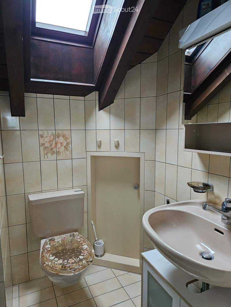 Studio meublé dans maison unifamiliale à louer (4)