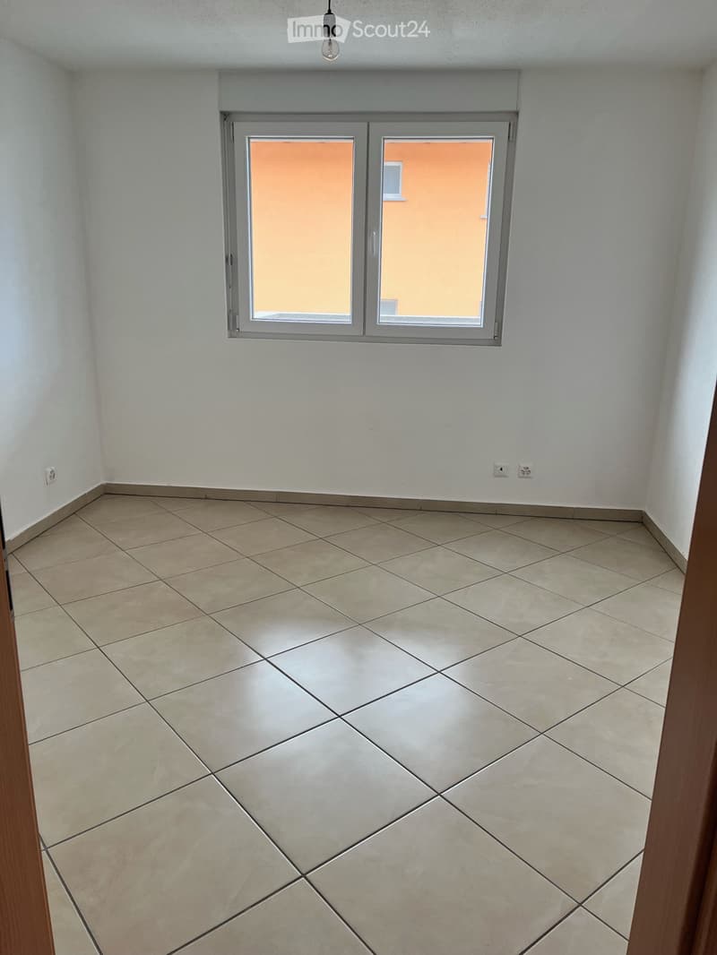 2.5-Room Apartment (3)