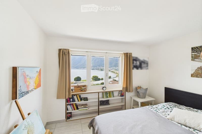 Beautiful Apartment with Lake View and Garden in Bissone (3)