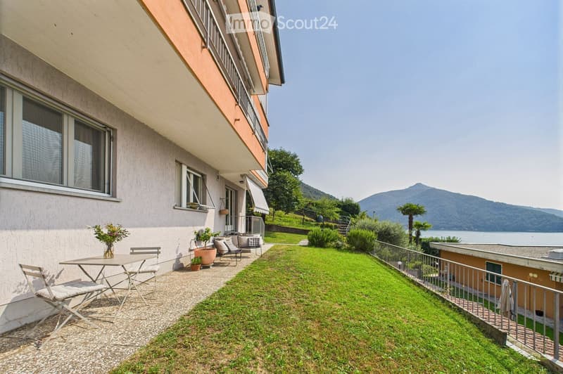 Beautiful Apartment with Lake View and Garden in Bissone (5)